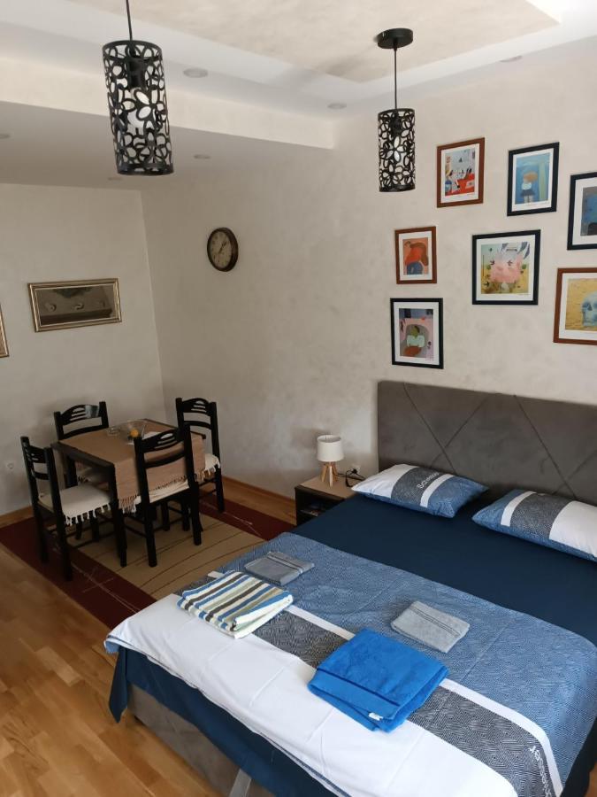 Apartment Bohemian Dream Nikšić Exteriör bild